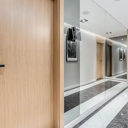 Aparthotel Deo Na Wyspie Spichrzow By Rent Like