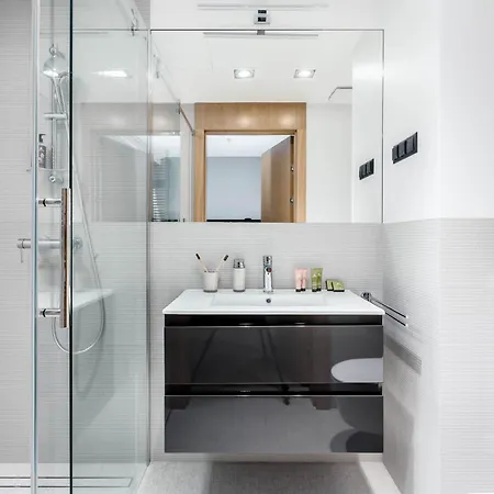 Deo Na Wyspie Spichrzow By Rent Like グダニスク